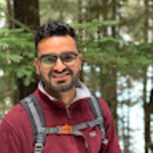 Meet your Posher, Devesh
